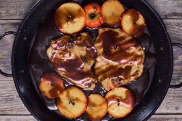 One Pot Caramelized BBQ Pork Chops with Sweet Apple